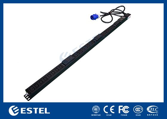 وحدة توزيع الطاقة العمودية PDU سوداء 200 - 240 فولت تيار متردد 32 أمبير مع منافذ C13 / C19 لتوزيع الطاقة