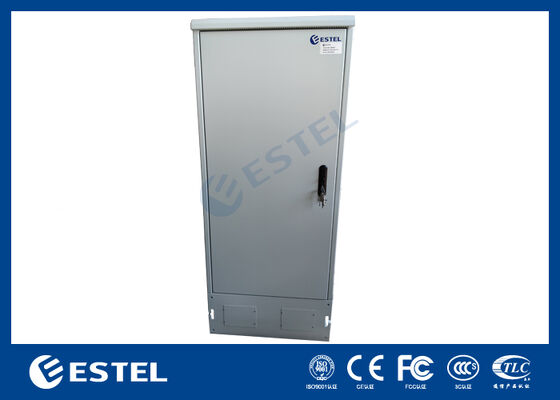 خزانة مقومات 12 كيلو واط وطاقة شمسية 6 كيلو واط لموقع شمسي