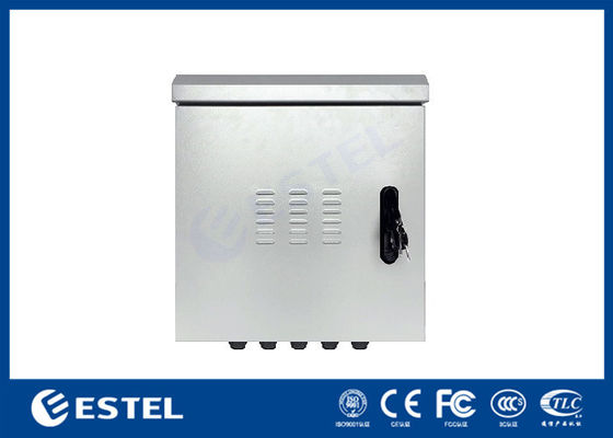 9U Pole Mounted Cabinet IP55 في الهواء الطلق إغلاق الاتصالات لمحطة قاعدة الاتصالات